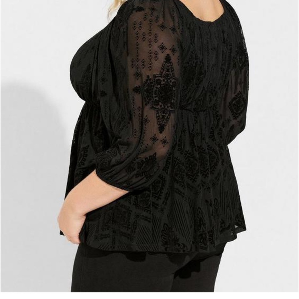 Torrid Black Flocked Mesh Square Neck Puff Sleeve Peasant Top goth whimsy
